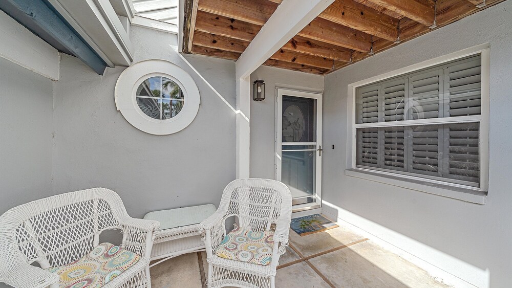 Siesta Bayside Bliss 1 Bedroom Condo