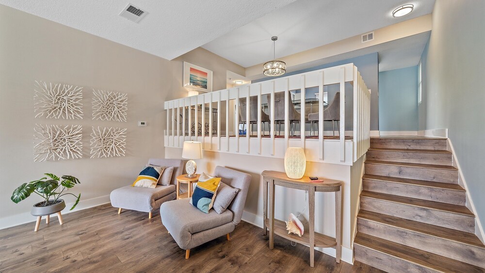Siesta Beach Retreat 2 Bedroom Townhouse