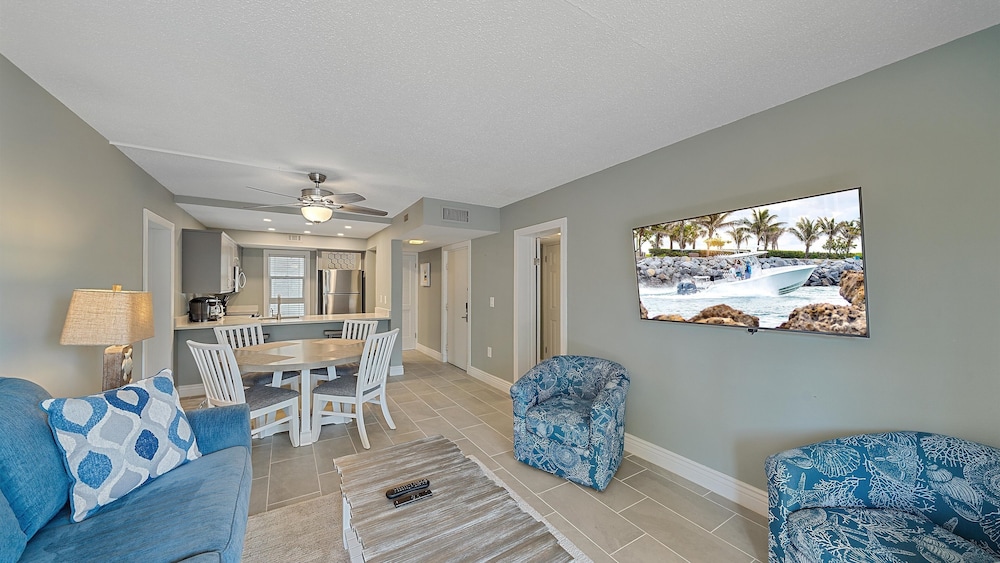 Beach Haven 2 Bedroom Condo