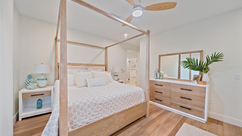 The Beach House 2 Bedroom Condo