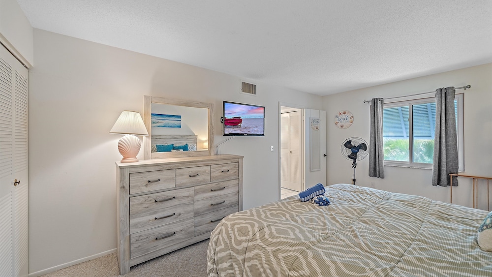 White Sands On Siesta 1 Bedroom Condo