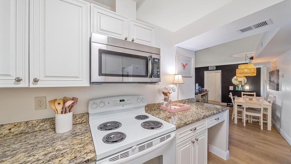 Sole Retreat 2 Bedroom Condo