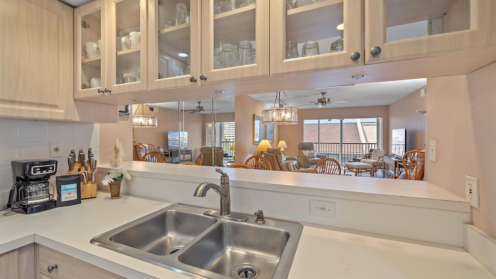 My Happy Place 2 Bedroom Condo