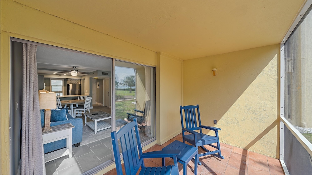 Beach Haven 2 Bedroom Condo