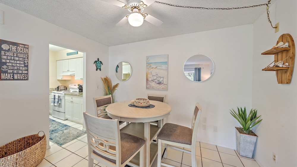 White Sands On Siesta 1 Bedroom Condo