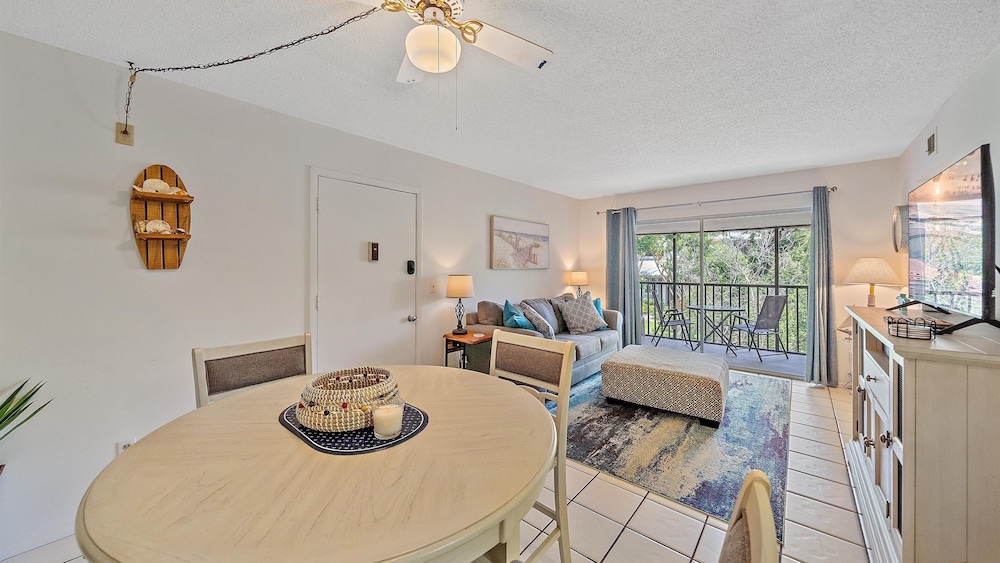White Sands On Siesta 1 Bedroom Condo