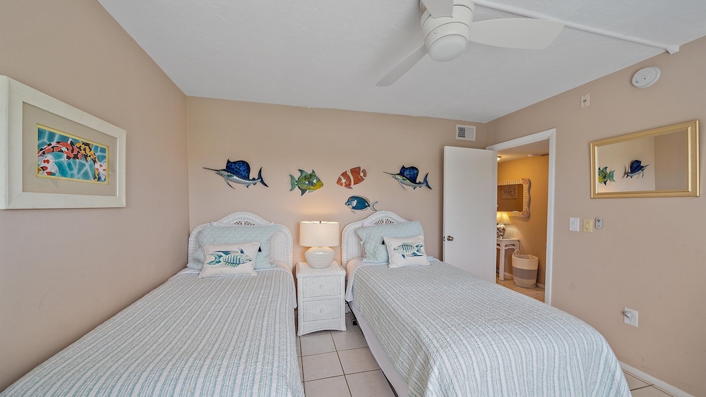 My Happy Place 2 Bedroom Condo
