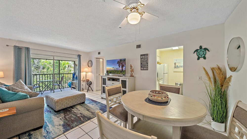 White Sands On Siesta 1 Bedroom Condo