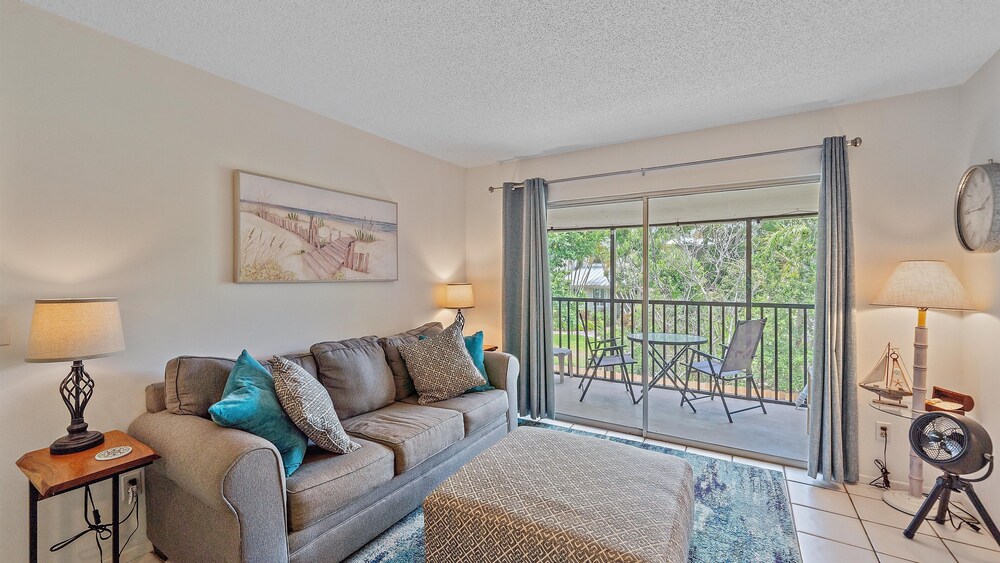 White Sands On Siesta 1 Bedroom Condo