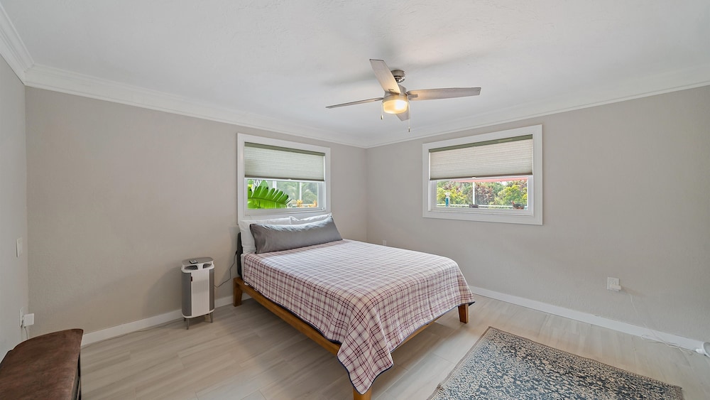 Gulf Tide Getaway 2 Bedroom Home