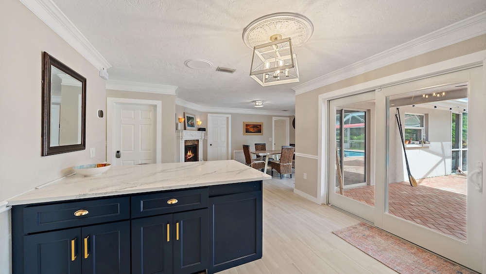 Gulf Tide Getaway 2 Bedroom Home