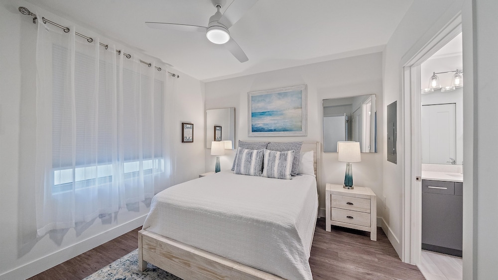 Sunsets At The Strand 1 Bedroom Condo