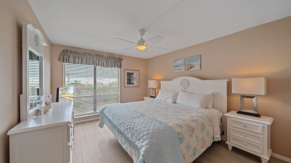 My Happy Place 2 Bedroom Condo
