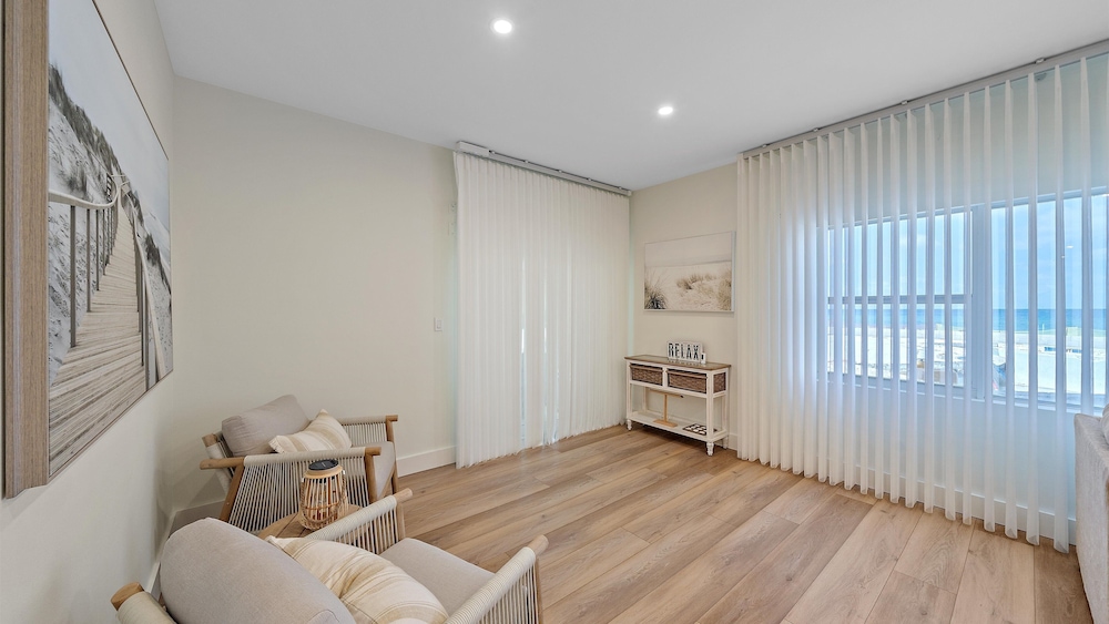 The Beach House 2 Bedroom Condo