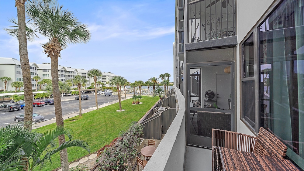 Sole Retreat 2 Bedroom Condo
