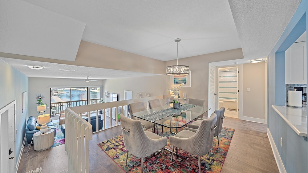 Siesta Beach Retreat 2 Bedroom Townhouse