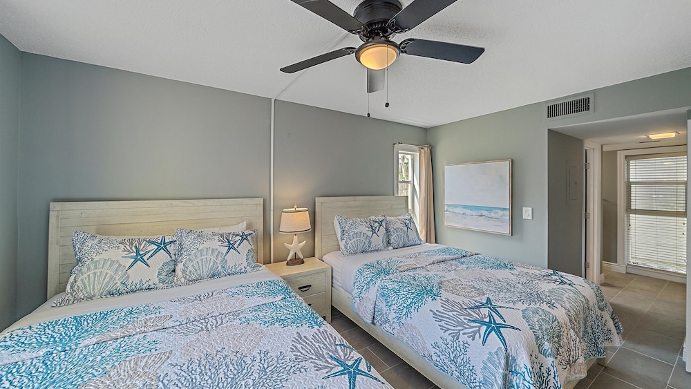 Beach Haven 2 Bedroom Condo