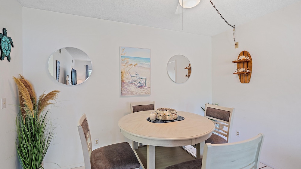 White Sands On Siesta 1 Bedroom Condo