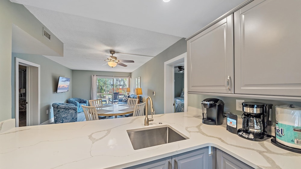 Beach Haven 2 Bedroom Condo