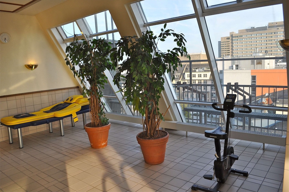 Frankfurt Vacations - Savoy Hotel Frankfurt - Property Image 25