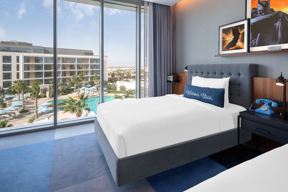 The WB Abu Dhabi, Curio Collection by Hilton
