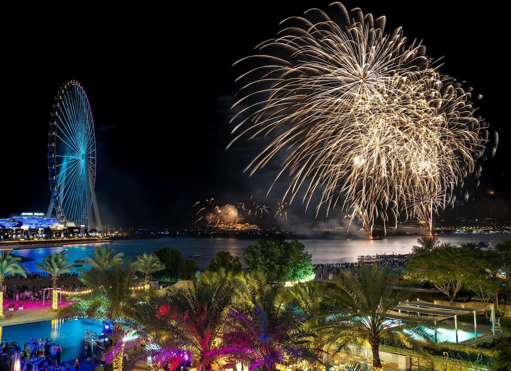 DoubleTree by Hilton Dubai - Jumeirah Beach