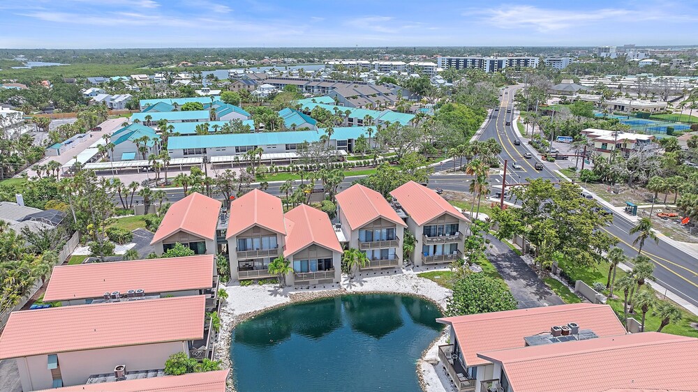 Siesta Beach Retreat 2 Bedroom Townhouse