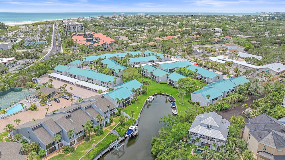 White Sands On Siesta 1 Bedroom Condo
