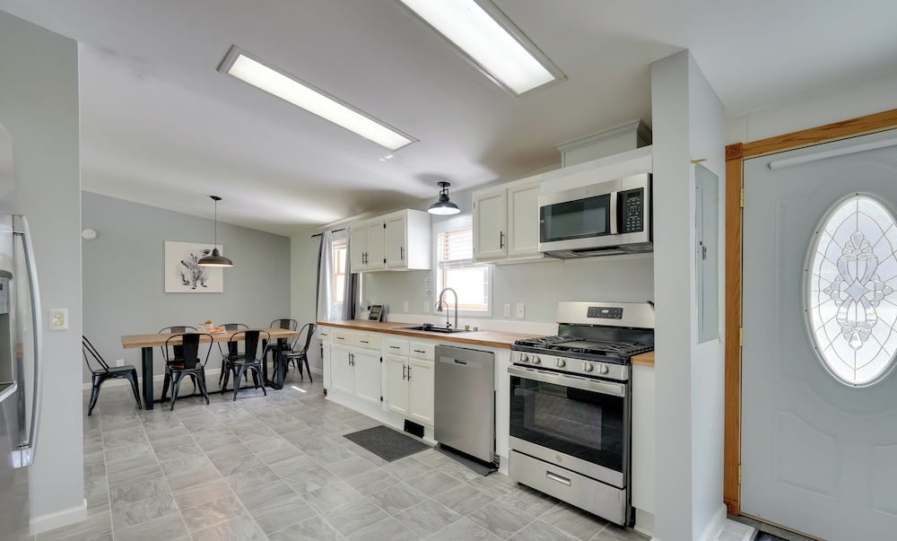 Lakefront Getaway w/ Dock & Yard in Reading!