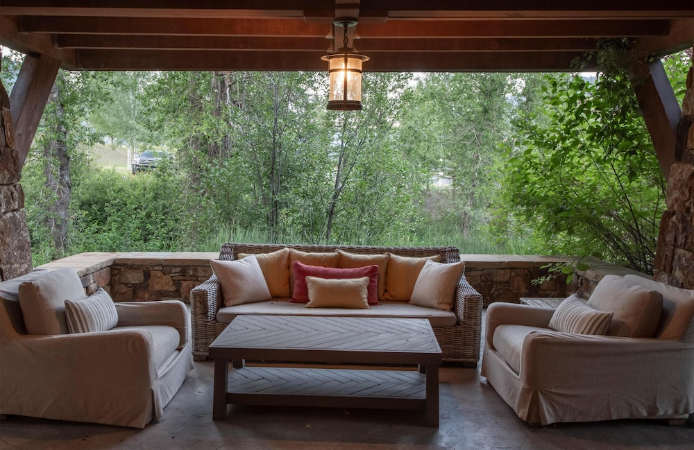 The Cabins At Snake River Sporting Club