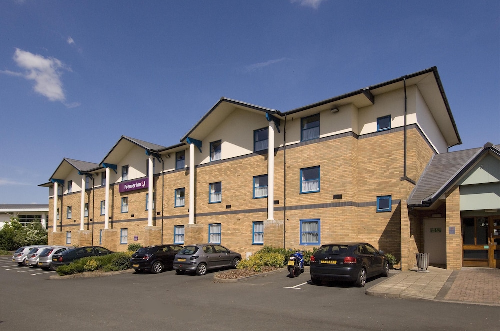 Premier Inn Wolverhampton North, photo 17