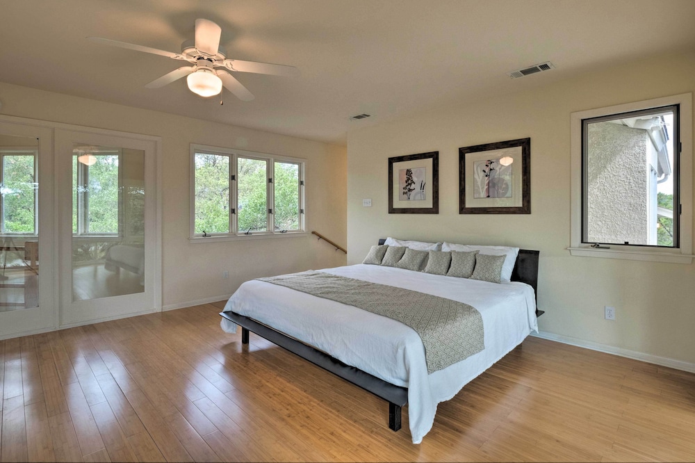 Spacious Lake Travis Home w/ Private Deck & Views! view 2