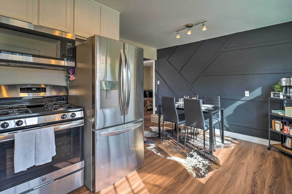 Modern Littleton Home w/ Yard: Pets Welcome! view 5