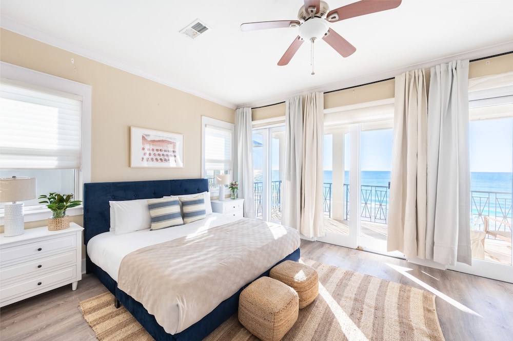 Seabird by Avantstay Beachfront Home w/ Plunge Pool & Amazing Views view 3