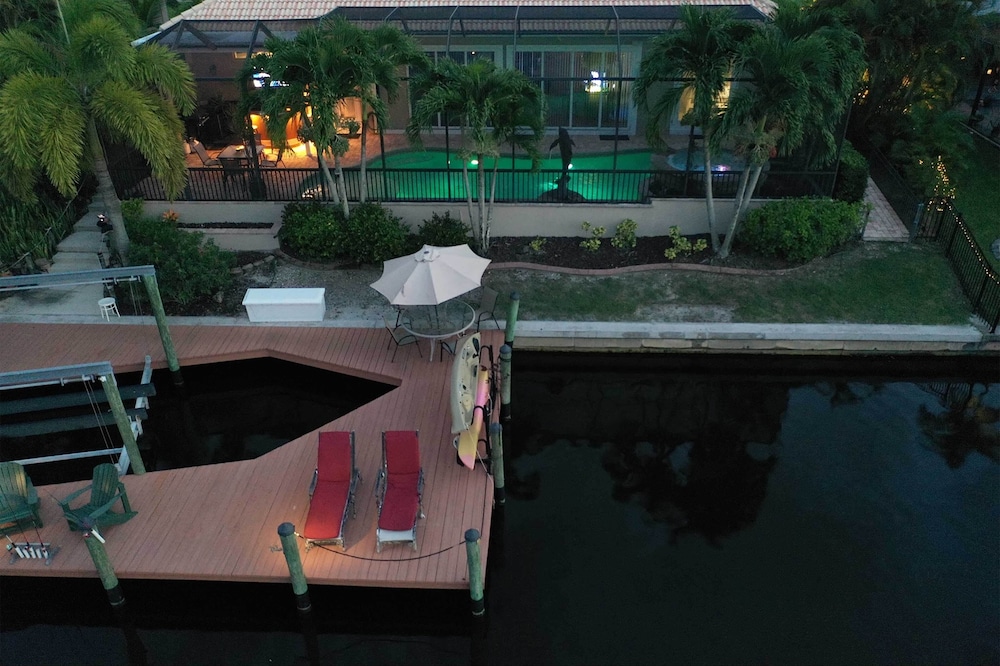 Spacious Canalfront Oasis w/ Pool Hot Tub! - Property Image 4