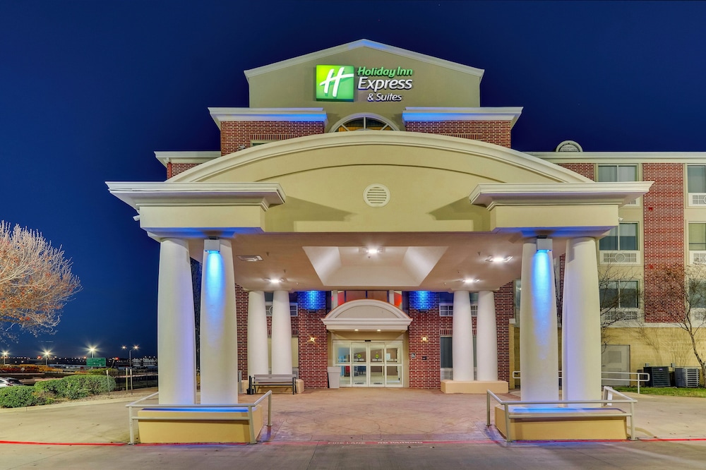 Hotel Holiday Inn Express & Suites Lake Worth, an IHG Hotel - Image 1