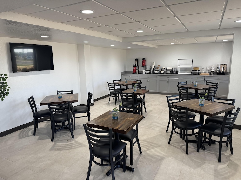 SureStay Studio by Best Western Gonzales