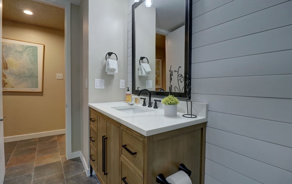 SkyRun Copper Mountain Resort Vacation Lodging