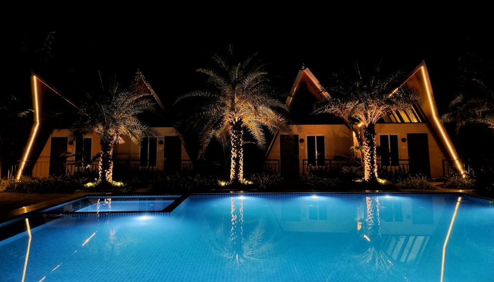 Bird's Nest Resort - Shahapur