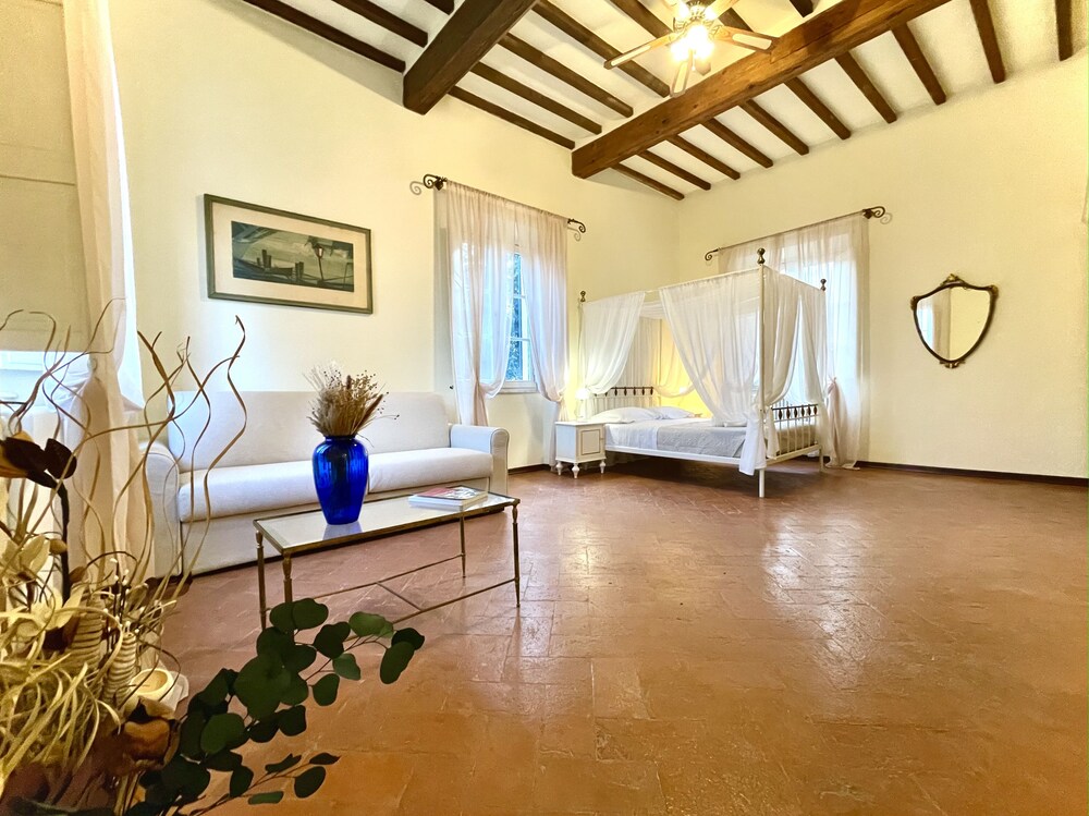 Villa Conti