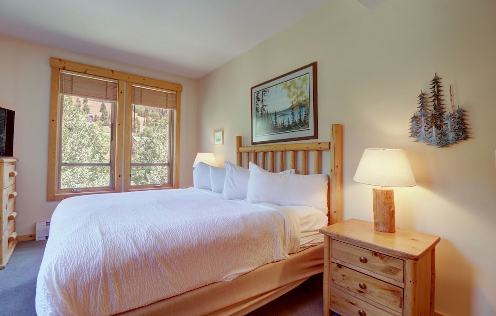 Tx204 Taylors Crossing 3 Bedroom Condo