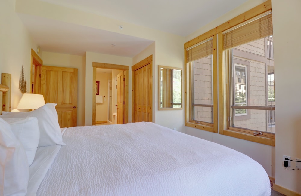 Tx204 Taylors Crossing 3 Bedroom Condo