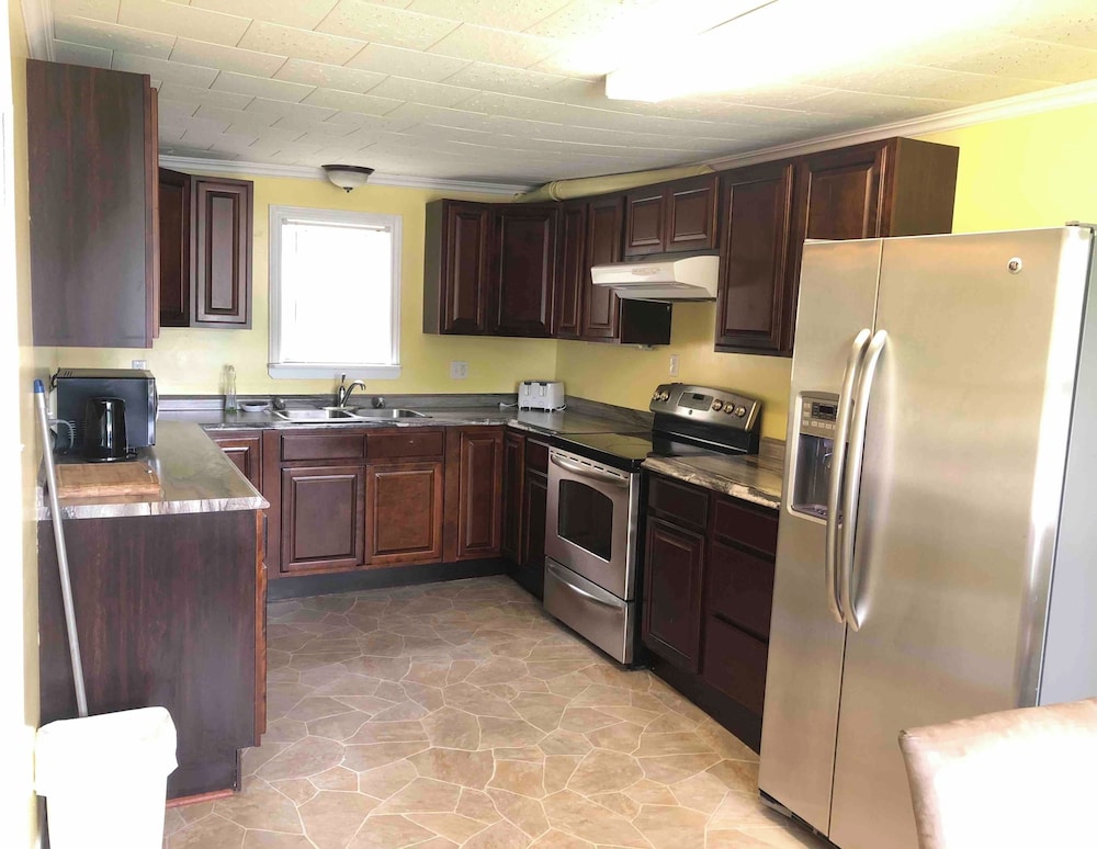 Lakelawn B&B Motel