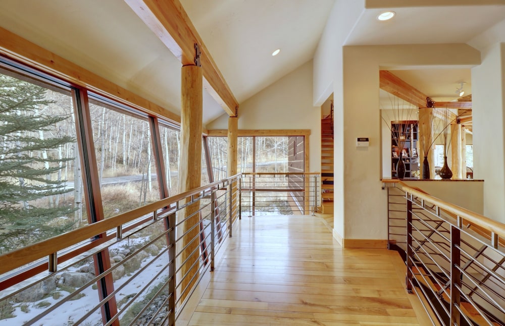 11 Stormwatch Circle 4br 3.5ba 4 Bedroom Home