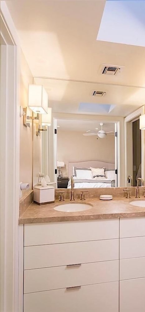 Truly Charming at McCormick Ranch By Signature Vacation Rent