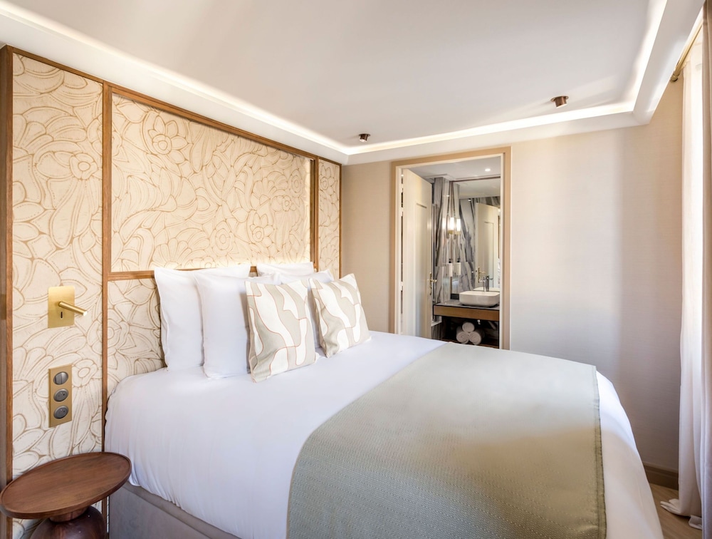 Merveil Luxury Suites - Bourse I-II