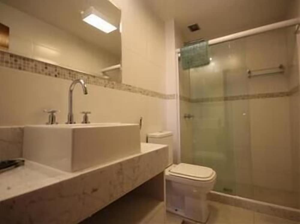 GoHouse Lira 1105