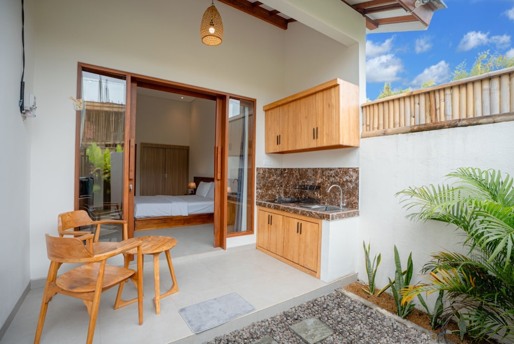Abimanyu Guest House