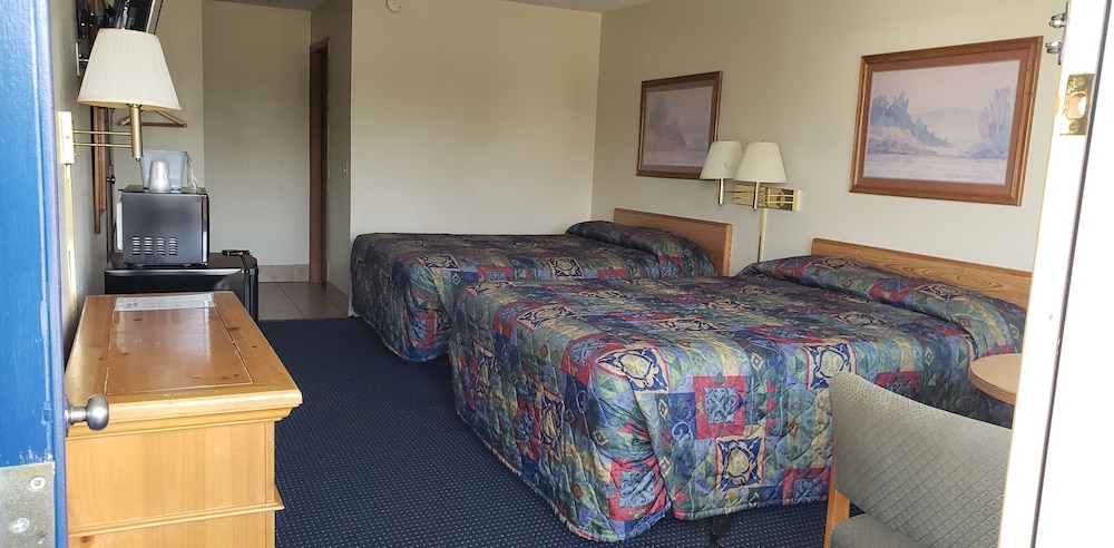 Wisconsin Dells Vacations - Fields Park Motel - Property Image 15