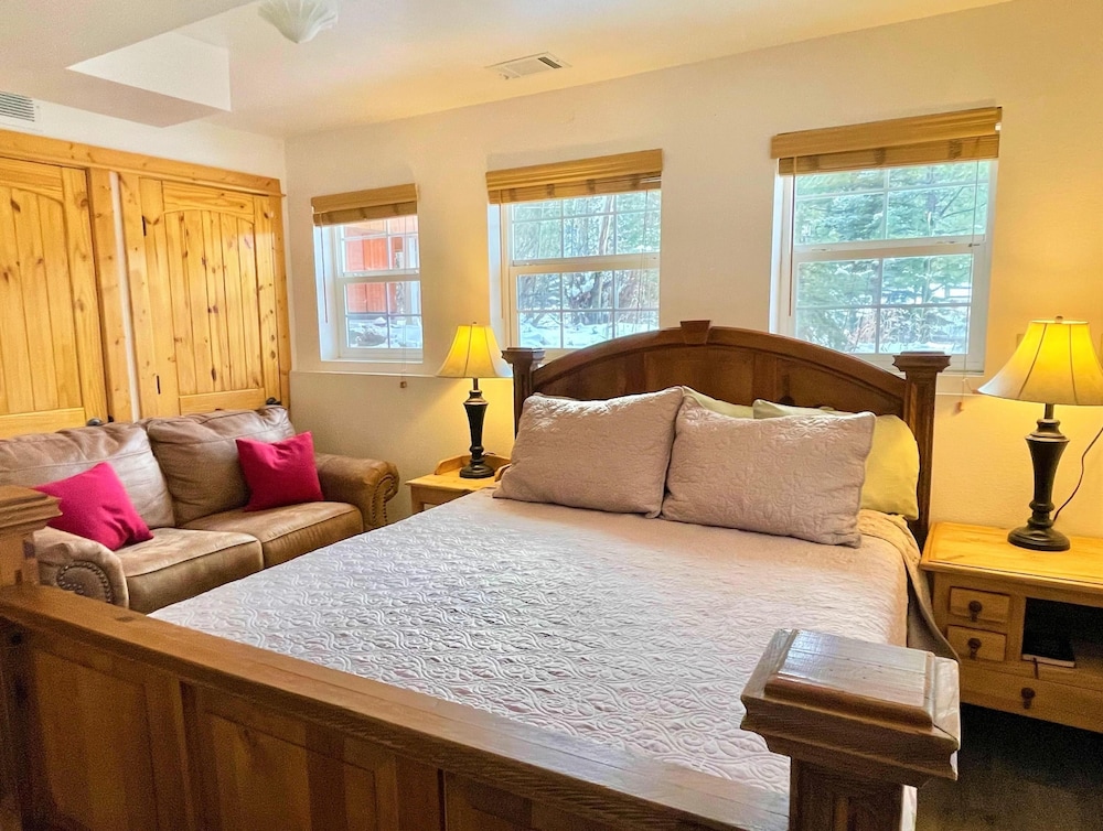 Estes Park Condos - Property Image 187